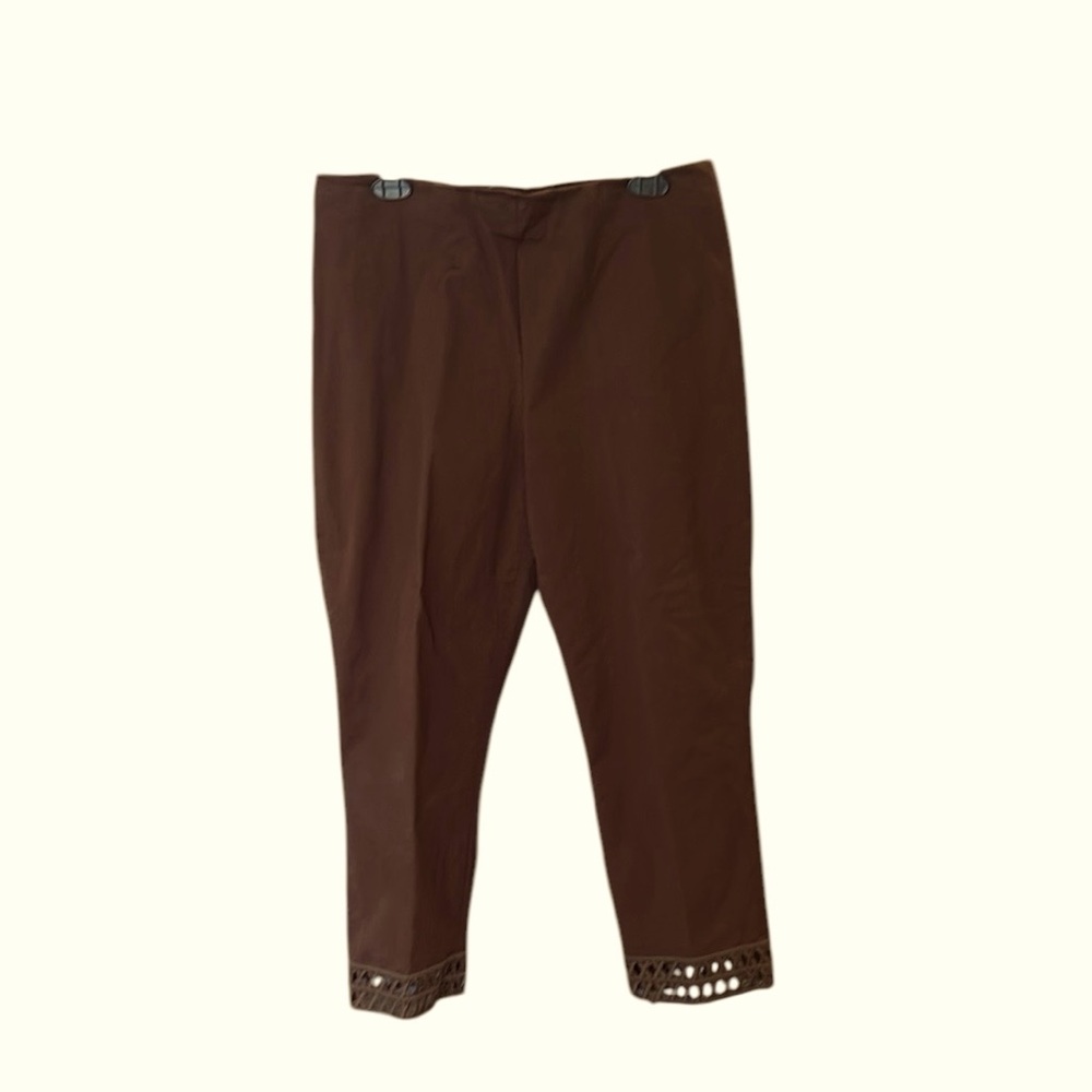 JonesNewYork chocolate brown ankle pant w/side zip…Hemline open design, sz12